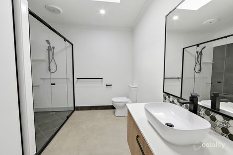 Property photo of 2/4 Keiran Place Bundaberg East QLD 4670