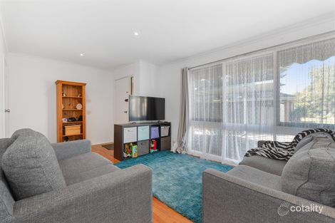 Property photo of 34 Sunbird Crescent Carrum Downs VIC 3201
