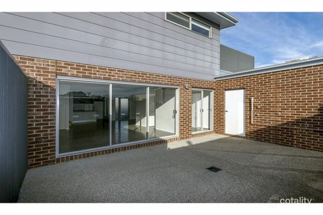 Property photo of 3/1 Glass Street Sale VIC 3850