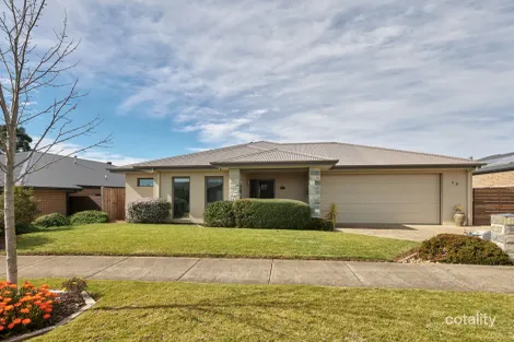 72 BEXLEY BVD, DROUIN, VIC 3818