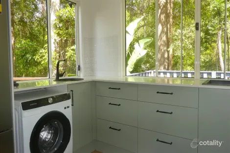 Property photo of 12 Gumleaf Close Doonan QLD 4562