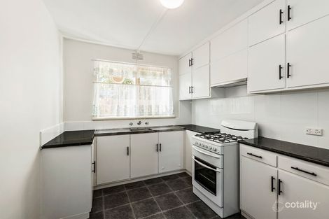 2/11 Tiuna Gr, Elwood, VIC 3184