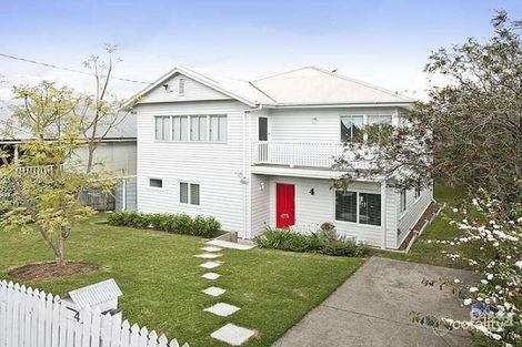 4 Warril St, Wavell Heights, QLD 4012