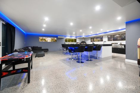 Property photo of 12 Mendooran Court Oxenford QLD 4210