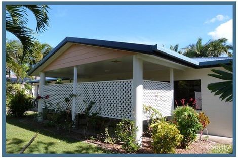 37 Holland St, Wongaling Beach, QLD 4852