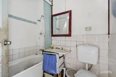 Property photo of 53 Dawn Drive Seven Hills NSW 2147