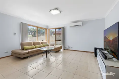 Property photo of 10 Belrose Place Prospect NSW 2148