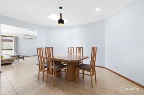 Property photo of 10 Belrose Place Prospect NSW 2148