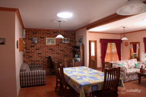 Property photo of 2 Merro Close Lake Haven NSW 2263