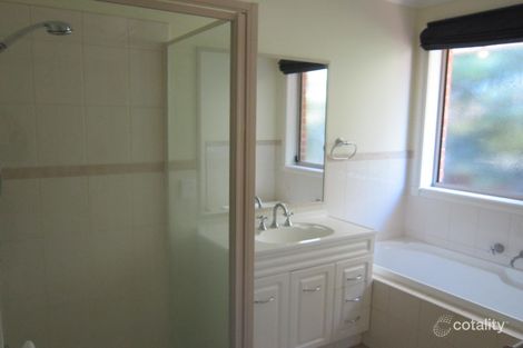 Property photo of 13 Red Oak Terrace Lyndhurst VIC 3975