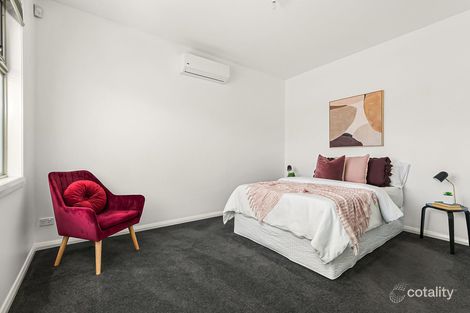 Property photo of 2/4 Northumberland Road Pascoe Vale VIC 3044