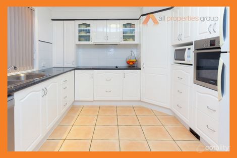 Property photo of 28 Lawson Place Drewvale QLD 4116