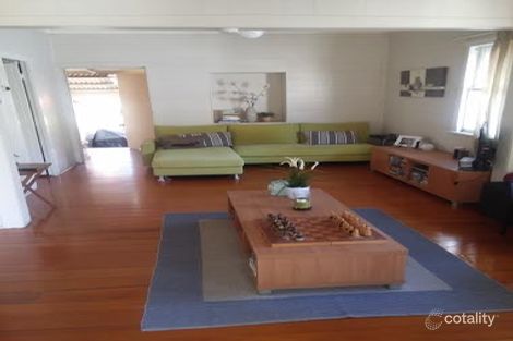 Property photo of 46 Withington Street East Brisbane QLD 4169