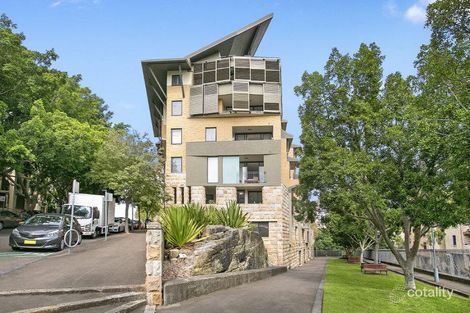 Property photo of 25/109-125 Point Street Pyrmont NSW 2009