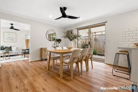 Property photo of 2/10 Buchanan Road Berwick VIC 3806