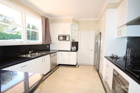 Property photo of 8 Parkwood Grove West Pymble NSW 2073