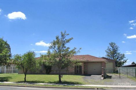 203 Swallow Dr, Erskine Park, NSW 2759