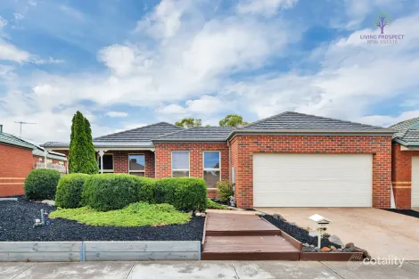 42 Baden Powell Dr, Tarneit, VIC 3029