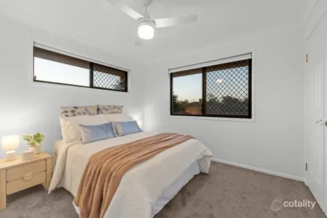 Property photo of 33 Silky Oak Crescent Carindale QLD 4152