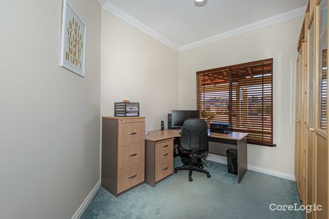 Property photo of 16 Kiah Mews Canning Vale WA 6155