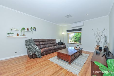 Property photo of 16 Kiah Mews Canning Vale WA 6155