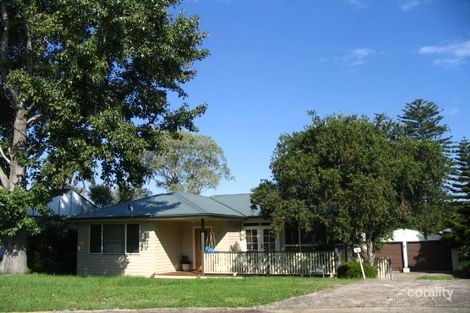 8 Julie Ave, Warners Bay, NSW 2282
