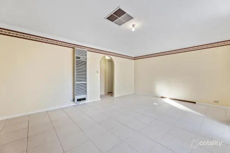 Property photo of 50 Magdalena Crescent Paralowie SA 5108