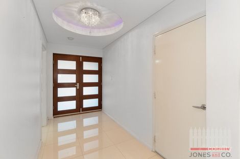 65 Windermere Bvd, Aveley, WA 6069