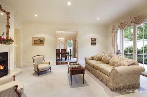 Property photo of 2 Tower Court Armadale VIC 3143