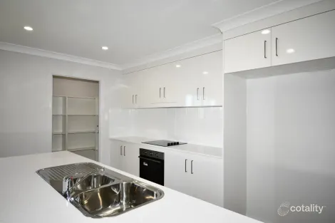 Property photo of 1 Washpool Road Gracemere QLD 4702