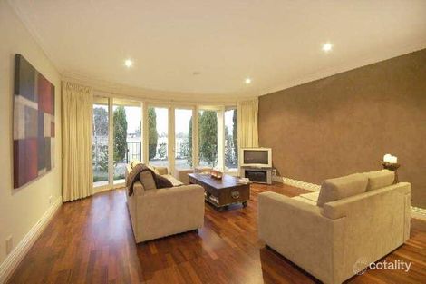 Property photo of 16 Arlington Drive Glen Waverley VIC 3150
