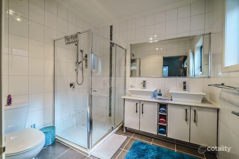 Property photo of 21 Wattletree Street Craigieburn VIC 3064