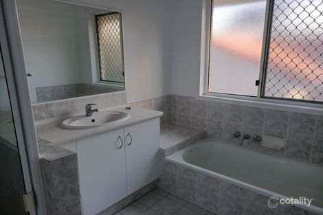 Property photo of 18 Lyrebird Street Loganlea QLD 4131