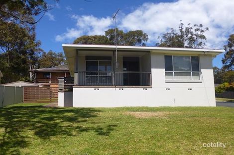 Property photo of 30 Wyoming Avenue Burrill Lake NSW 2539