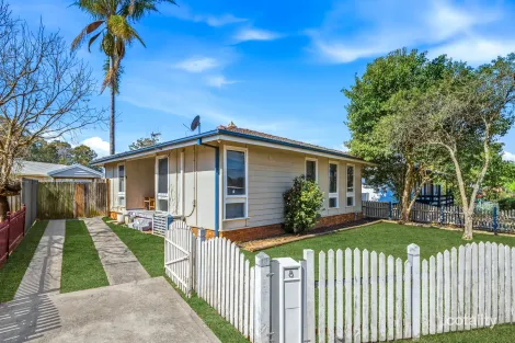 8 Elizabeth Way, Airds, NSW 2560