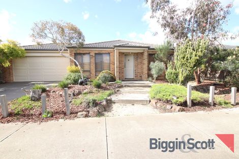 Property photo of 12 Dalmuir Boulevard Deer Park VIC 3023