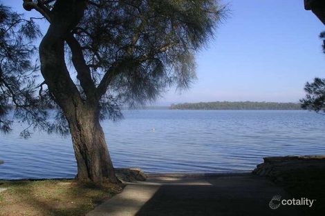 25 Island Point Rd, St Georges Basin, NSW 2540