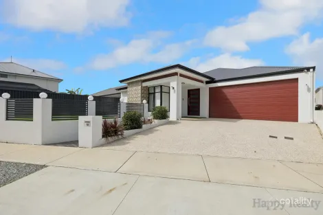 18 Nicholson Ct, Canning Vale, WA 6155