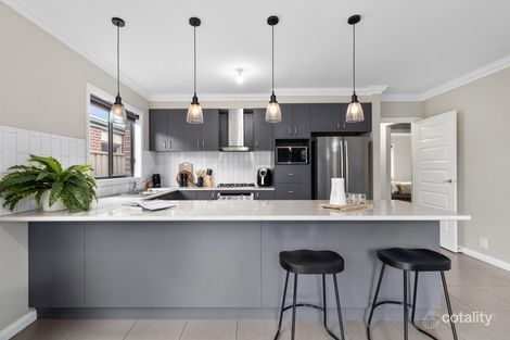 Property photo of 39 Francis Court Kilmore VIC 3764