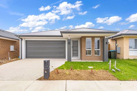 18 Farmington Rd, Wyndham Vale, VIC 3024