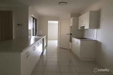Property photo of 41 Belltrees Place Gracemere QLD 4702
