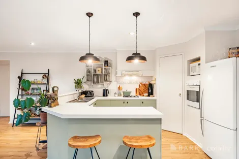 Property photo of 44 Clearwater Drive Lilydale VIC 3140