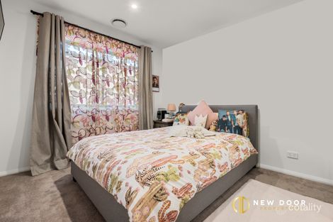 Property photo of 21 Judith Macintosh Crescent Taylor ACT 2913