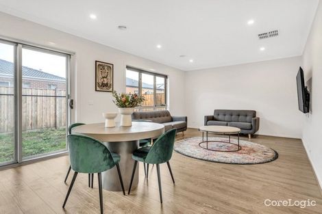 Property photo of 16 Foundry Circuit Beveridge VIC 3753