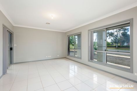 Property photo of 26 Oodgeroo Avenue Franklin ACT 2913