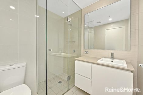 Property photo of 2006/7 Rider Boulevard Rhodes NSW 2138