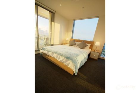 Property photo of 3305E/888 Collins Street Docklands VIC 3008