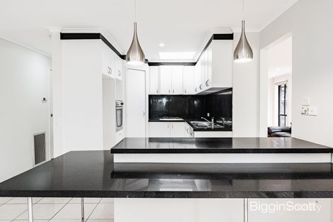 Property photo of 3 Sean Close Wheelers Hill VIC 3150