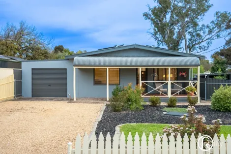 Property photo of 32 Mount Crawford Road Williamstown SA 5351