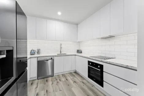 Property photo of 15/2 Chippewa Avenue Mitcham VIC 3132